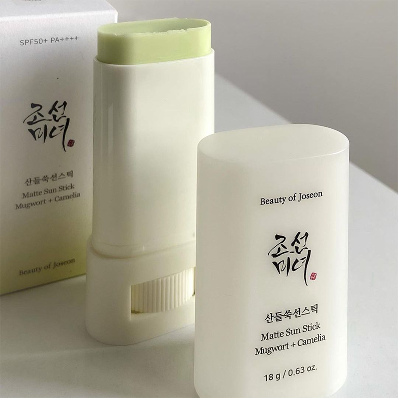 Beauty of Joseon – Stick Solaire Mat Armoise + Camilia SPF50 PA++++, 18g